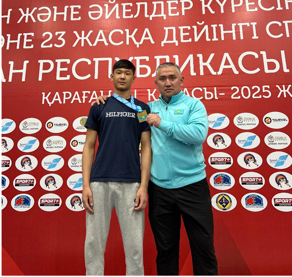 Грек-рим, Еркін және Әйелдер күресінен 15 жасқа дейінгі жасөспірімдер арасындағы Қазақстан Республикасының Чемпионаты